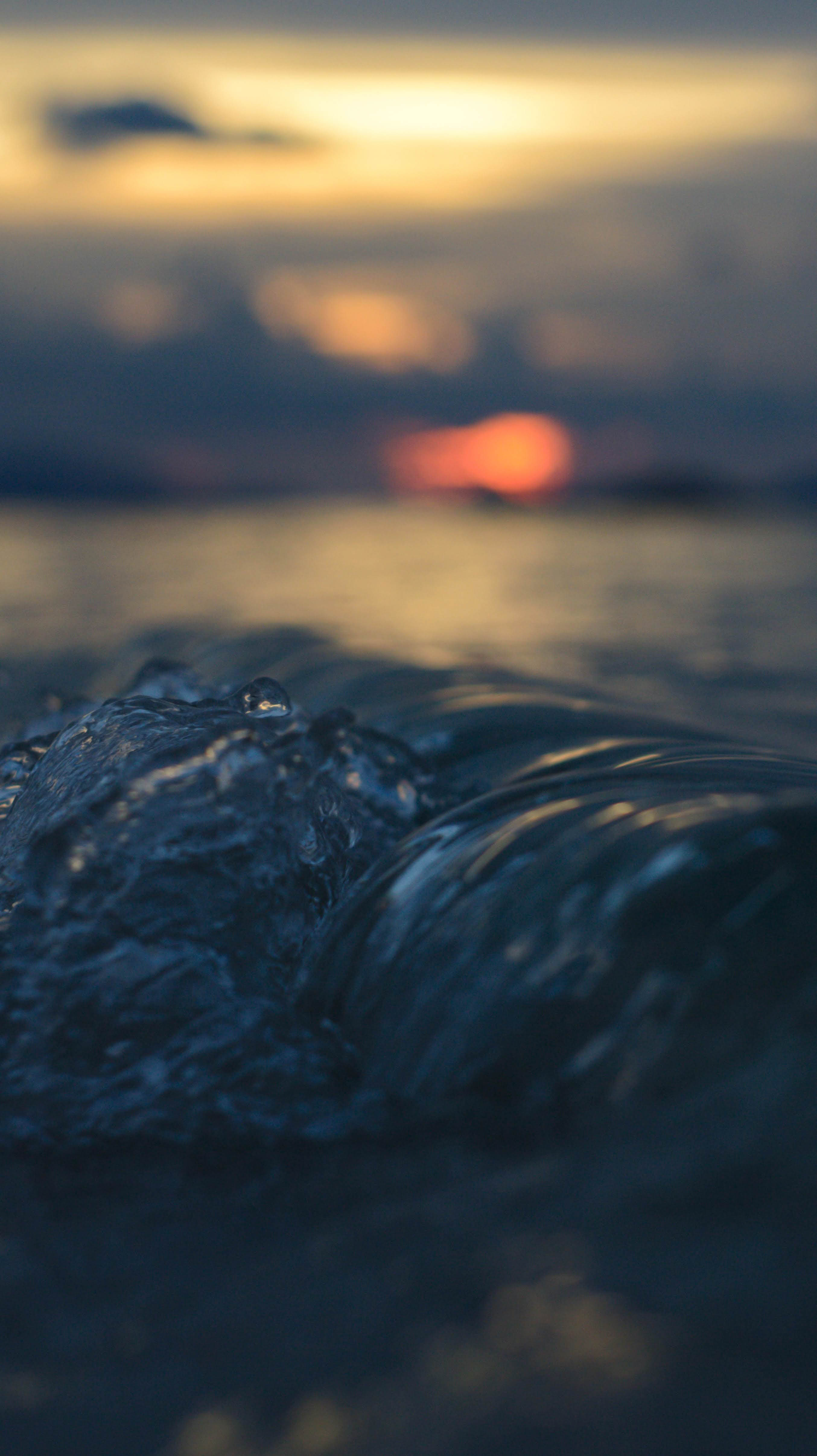 Shallow Depth of Field shot of rolling wave
